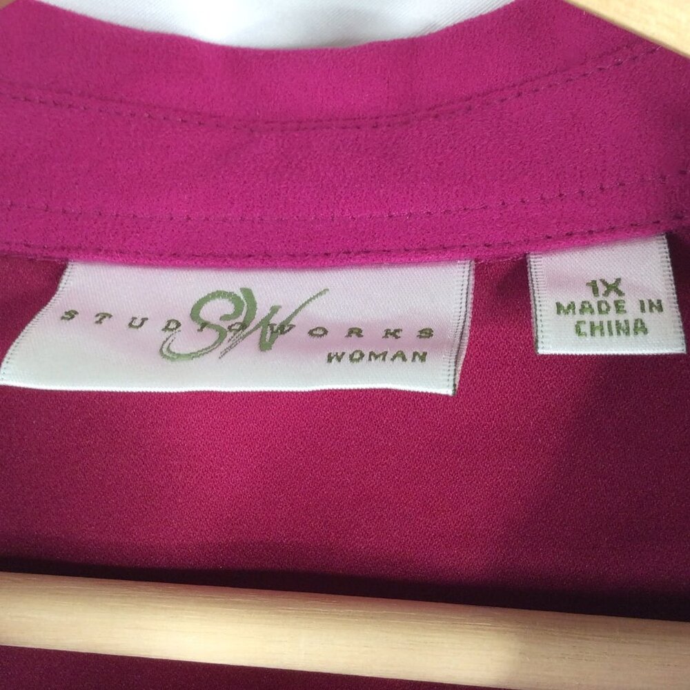 NWOT Studio Works Microfiber Top Women's Plus Size 1X Magenta Pink Button Down - Picture 7 of 8